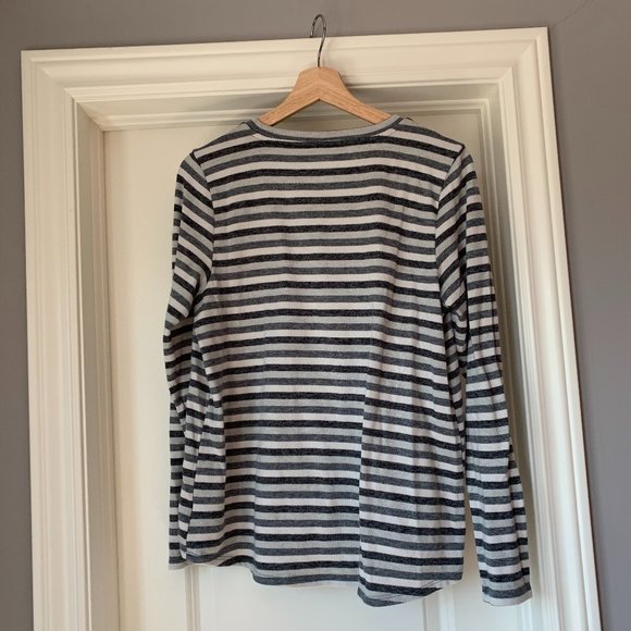 American Eagle Plush Long Sleeve Tee (US L) - Picture 2 of 5